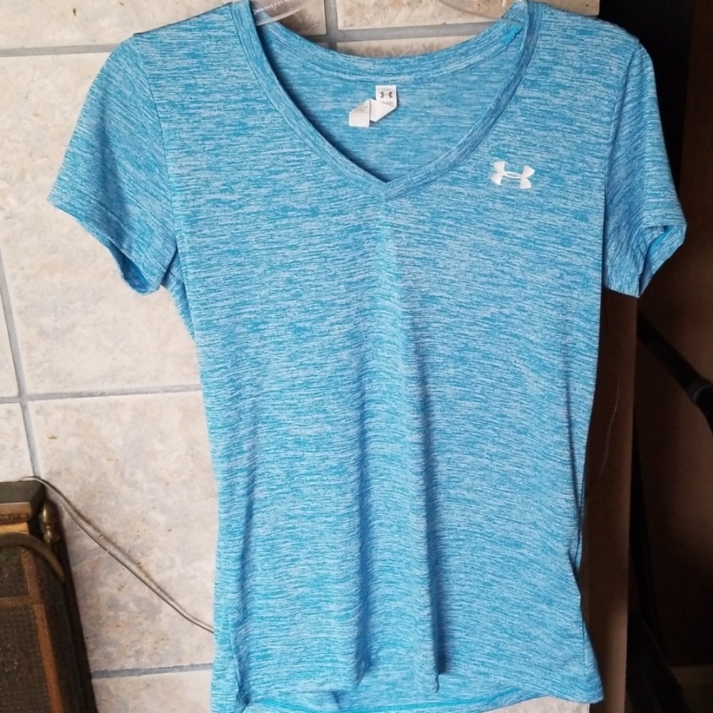 Under armour shirt dri fit material
